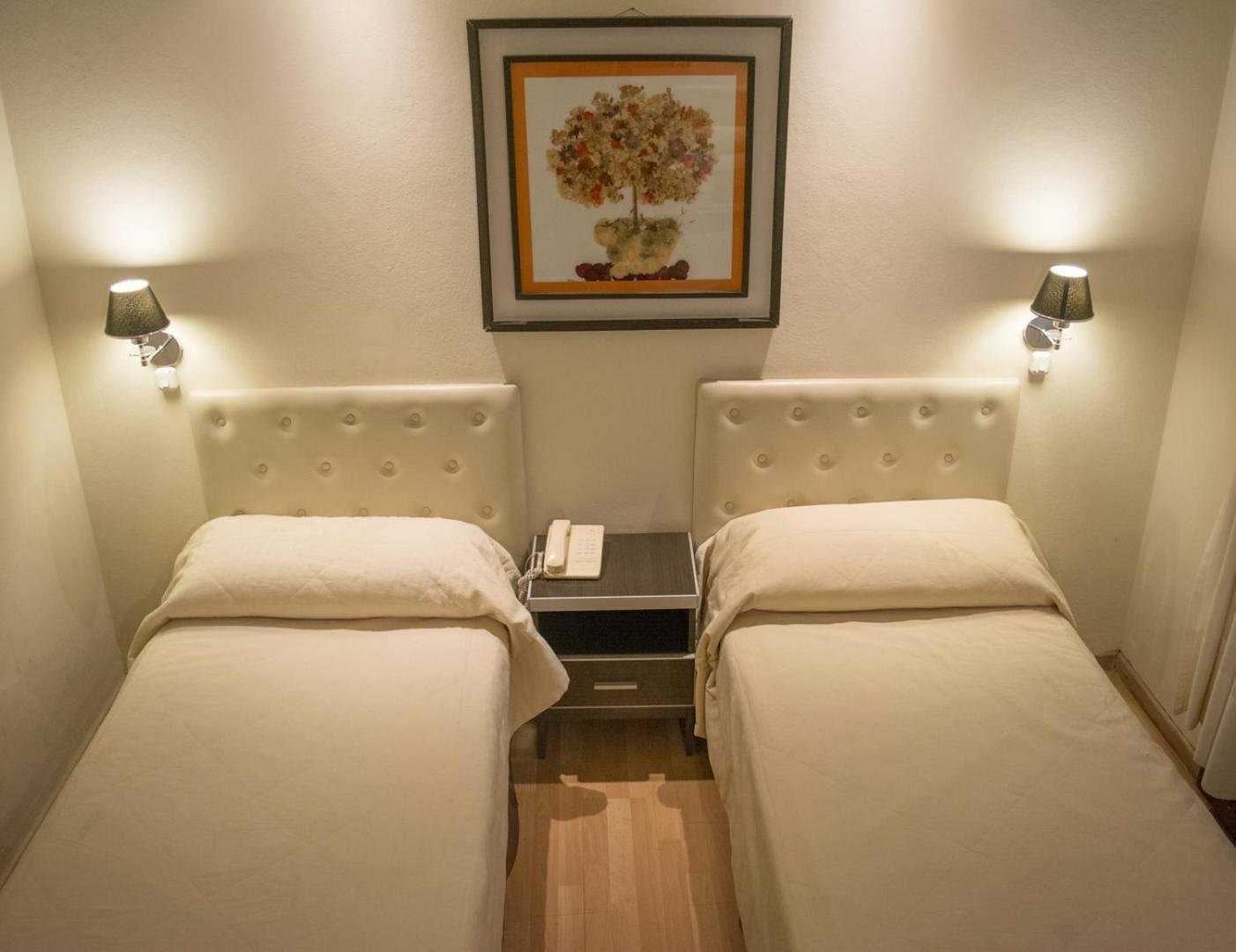 Hotel Vina De Italia Кордова Экстерьер фото